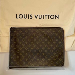 Louis Vuitton poche documents portfolio bag